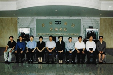 2001年6月1日，時任副省長葉榮寶等領(lǐng)導(dǎo)來公司檢查指導(dǎo)“三個代表”學(xué)教活動